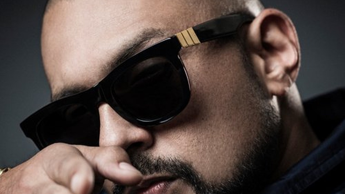 A Big Co-Sign? Sean Paul Joins Runkus on New Album SUPERNOVA