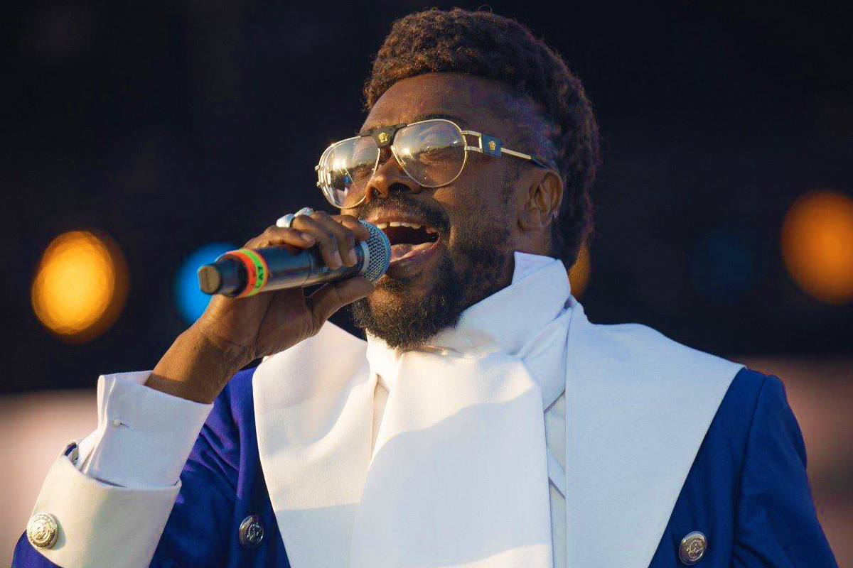 Beenie Man performing on stage